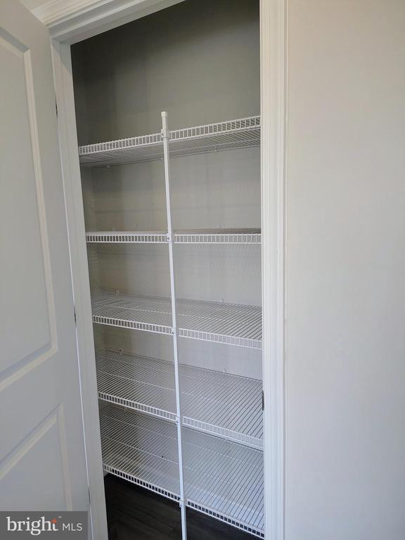 Building Photo - 26 Stembogan Ct