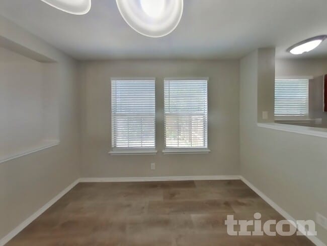 Building Photo - 8034 Cavern Hill