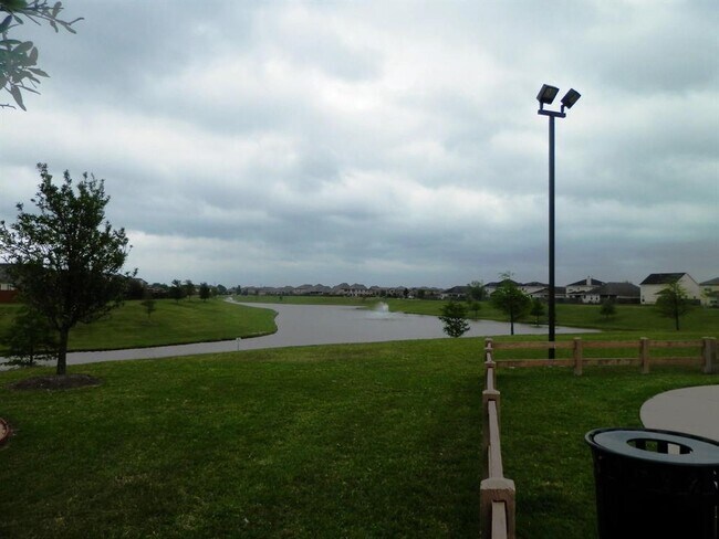 Foto del edificio - 21406 Rioja Bluff Ln