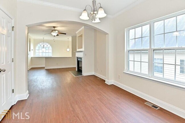 Foto del edificio - 2797 Peek Rd NW