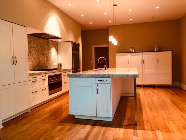 Foto del edificio - 3 Hillburn Ct