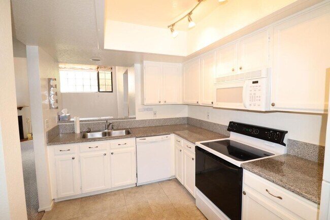 Foto del edificio - 2 Bedroom, 2 Bath