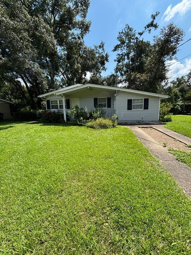Building Photo - 509 Ausley Rd