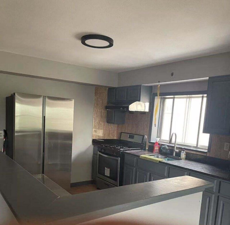 Foto principal - 2354 W 13th St