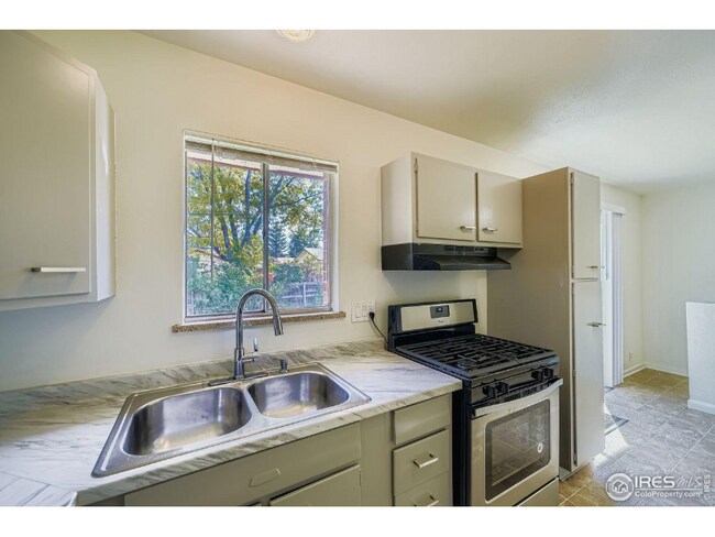 Foto del edificio - 730 32nd St