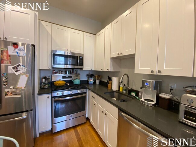 Foto del edificio - 194 Central St