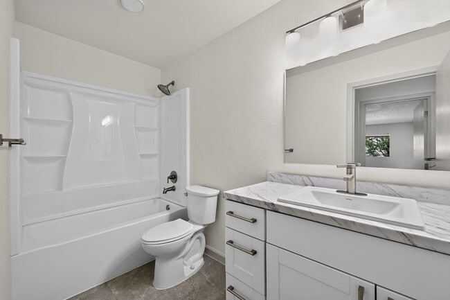 Interior Photo - The Clover Apartments