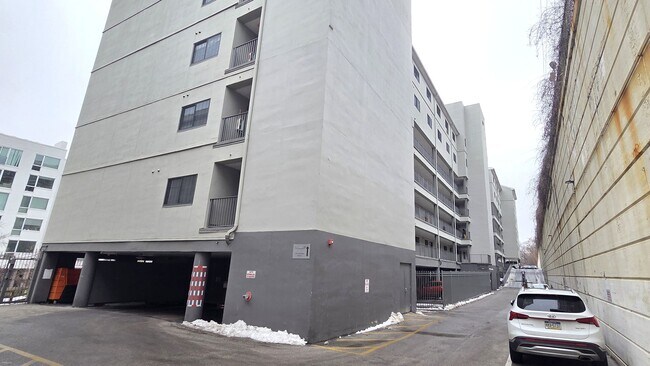 Building Photo - Live the Manayunk lifestyle you’ve been dreaming about — steps from Main Street, minutes from Cen...
