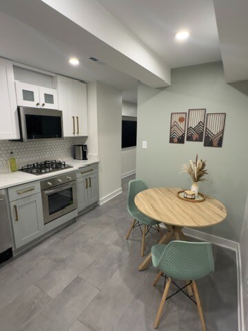 Foto del edificio - 1529 N Maplewood Ave