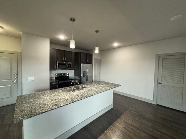 Foto del edificio - 20400 Marketplace Ave