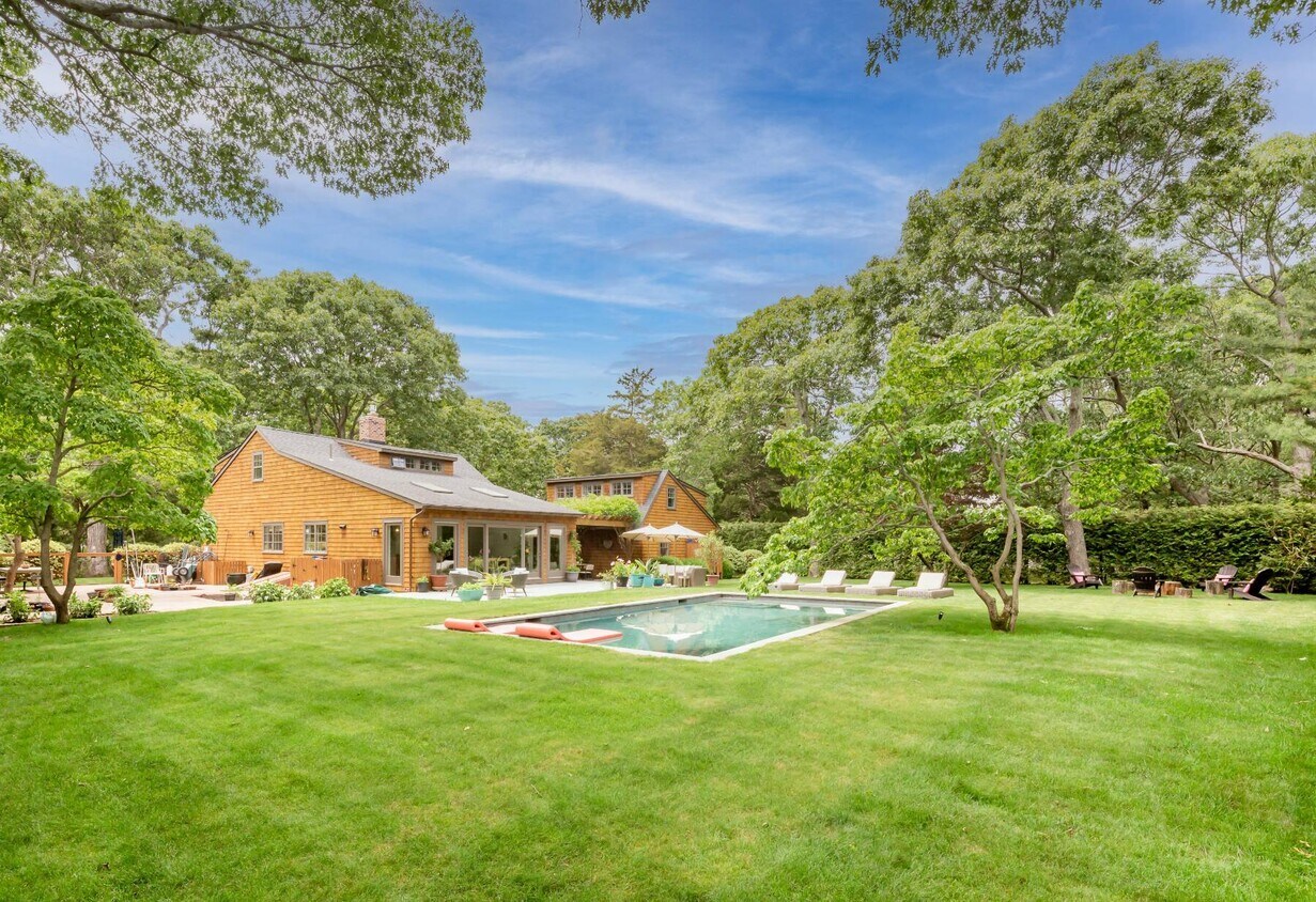 32 Beach Plum Rd, Sag Harbor, NY 11963 House Rental in Sag Harbor, NY