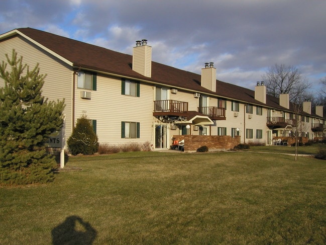 Building Photo - Cottonwood Creek