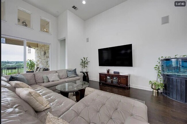 Building Photo - 4208 Bonanza Dr