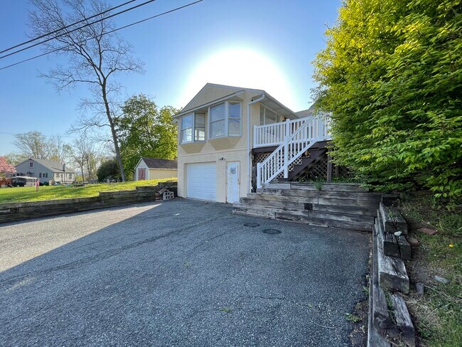 Foto del edificio - 915 Levengood Rd
