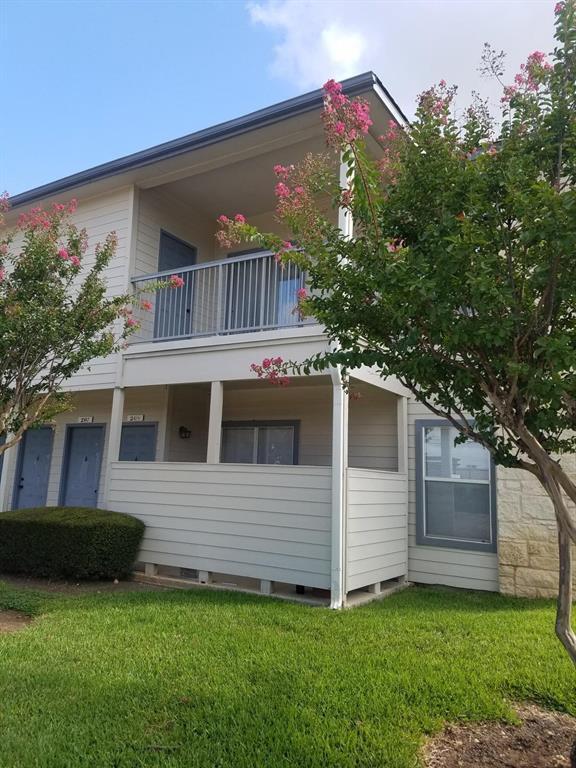 Building Photo - 200 Riverbend Dr