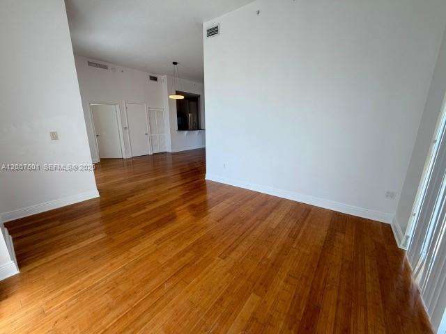 Foto del edificio - 7275 SW 90th St