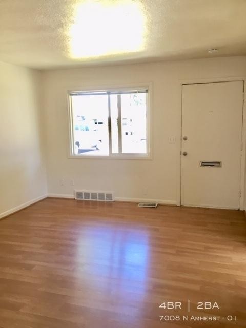 Building Photo - 4 bedroom in Portland OR 97203