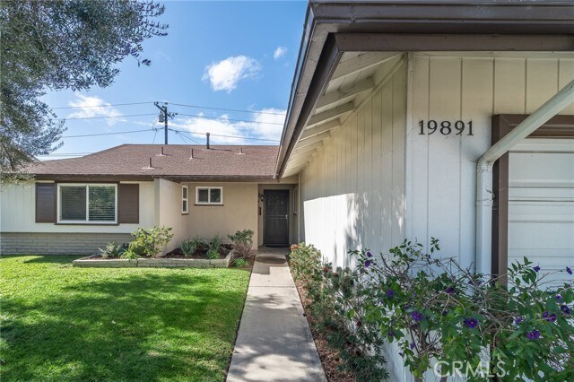 Primary Photo - 19891 Carmania Ln