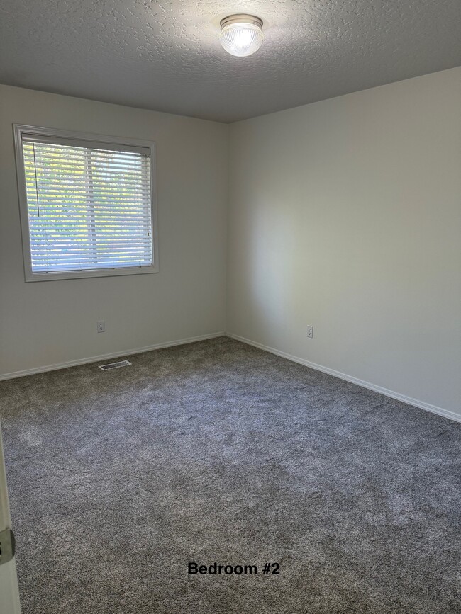 Building Photo - 4516 S Santa Cruz Way