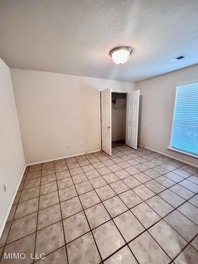 Foto del edificio - 4 br, 2 bath House - 11141 SW 6th St