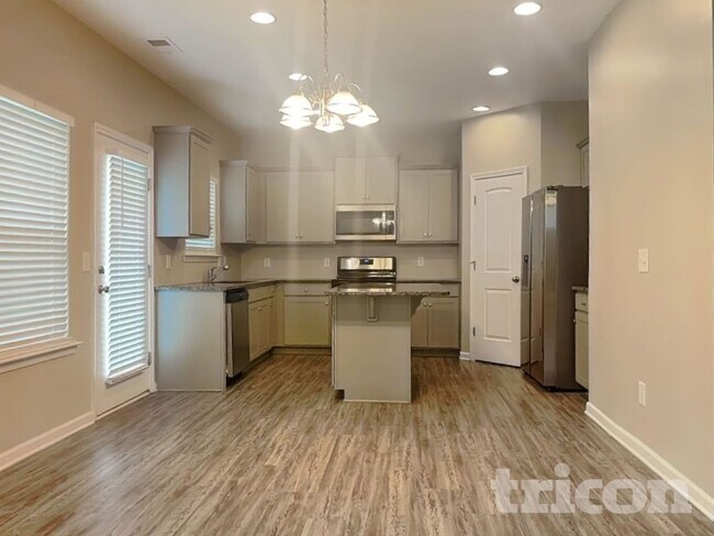 Foto del edificio - 307 Arbor Cir