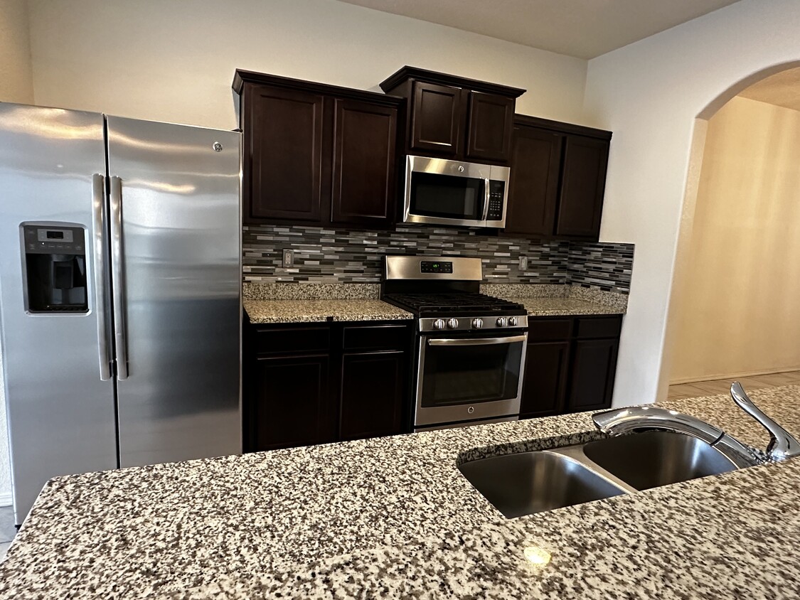 3032 Calle Nueva Vista, Santa Fe, NM 87507 House for Rent in Santa Fe