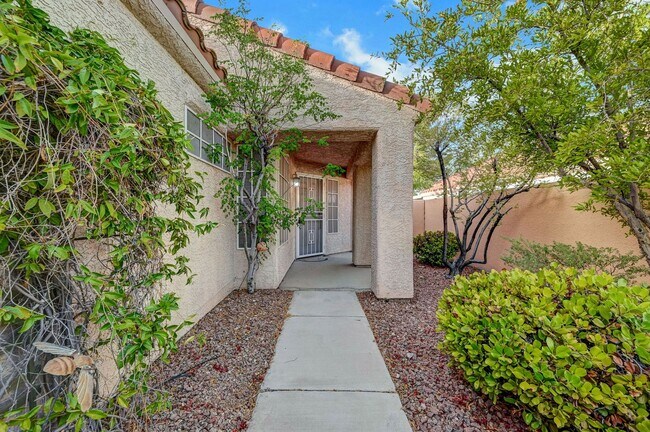 Building Photo - Summerlin & Rampart