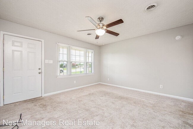 Building Photo - 3 br, 1.5 bath House - 240 Pierron Drive