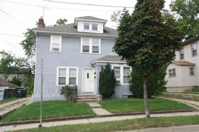 Foto del edificio - 1016 S Rose St