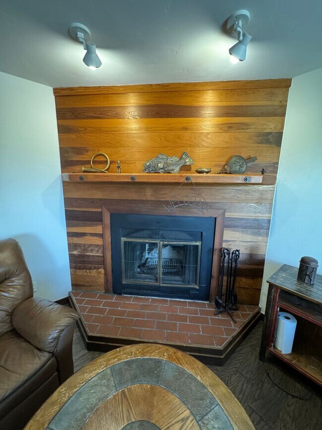 Foto del edificio - Woodworks Townhome- 3 Bedroom/3 Bath Unit ...