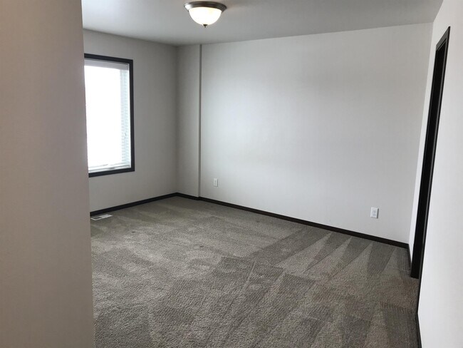 Foto del edificio - 723 14th St SE