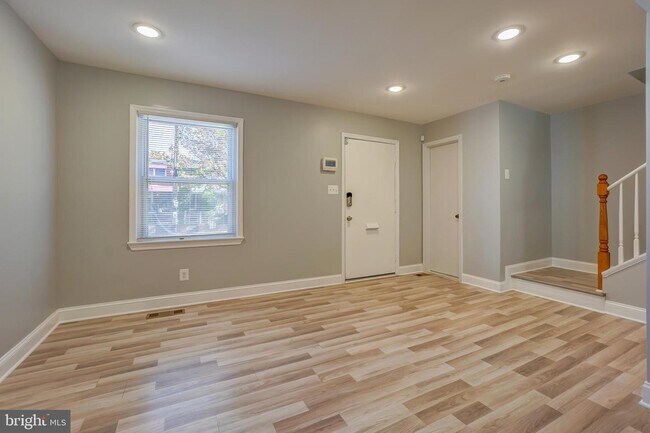 Foto del edificio - 4812 7th St NE