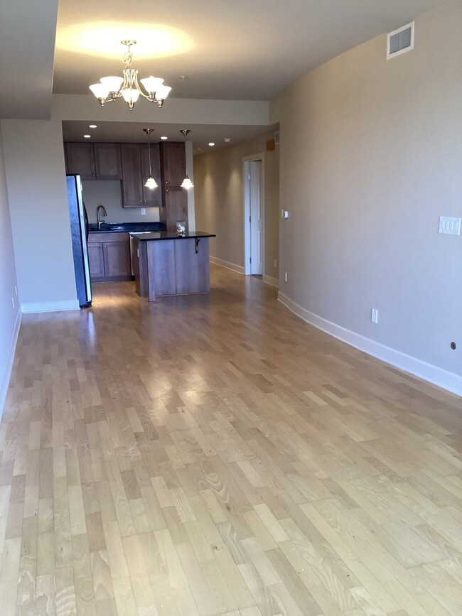 Foto del edificio - Modern 2 Bed, 2 Bath Condo in Littleton, C...