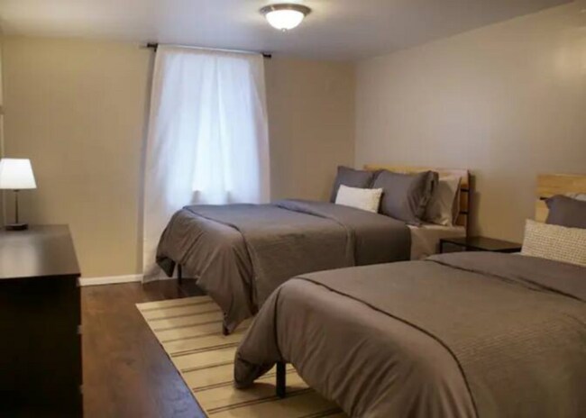 Foto del edificio - 8239 Cherokee St