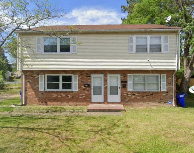 Building Photo - 3744 Cape Henry Ave