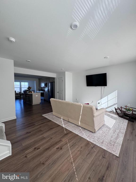 Foto del edificio - 26 Bitsy Rd