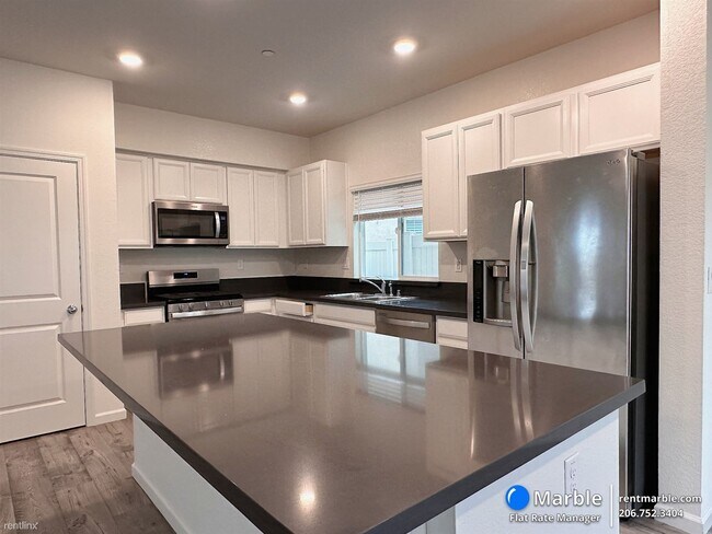 Building Photo - 4 br, 2.5 bath House - 3987 Aristotle Cir