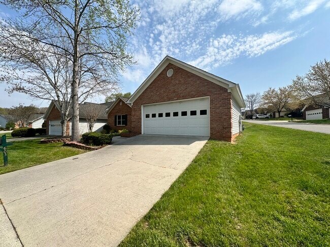 Building Photo - 603 Hidden Creek Cir