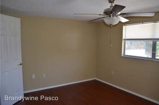 Building Photo - 3 br, 2 bath House - 6135 Seabreeze Dr