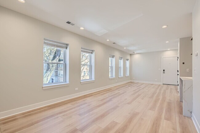 Foto del edificio - 5014 N Rockwell St