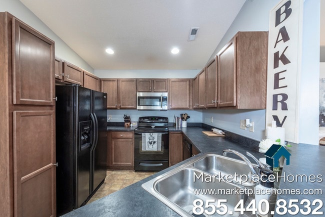 Building Photo - 2387 Ambrato Way