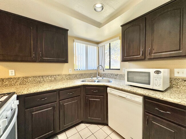 Foto del edificio - Beautiful 3Bd/2Ba Condo In Laguna Niguel!