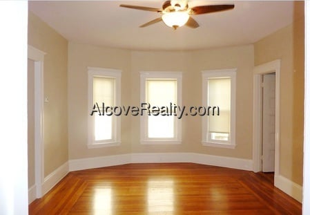 Photo - 39 Hall Ave Apartment