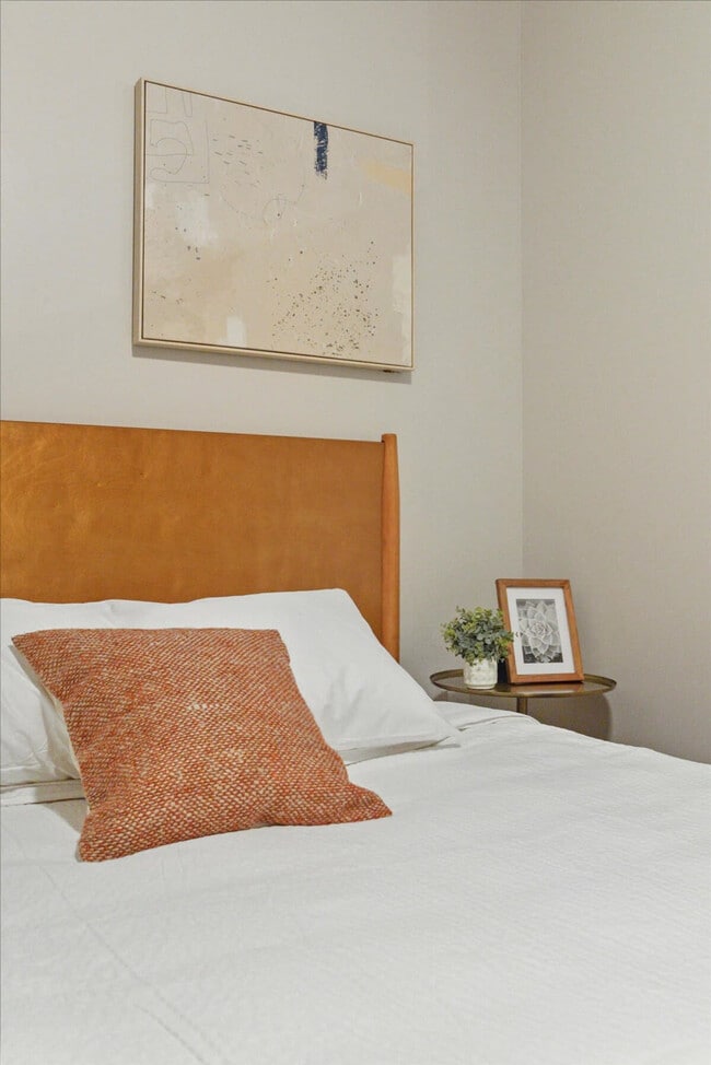 Building Photo - 3922 Foster St