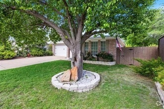 Building Photo - 235 Stallion Dr