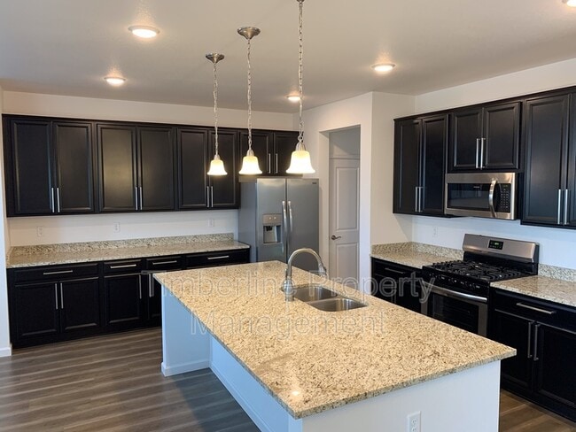 Building Photo - 811 Marine Corps Dr