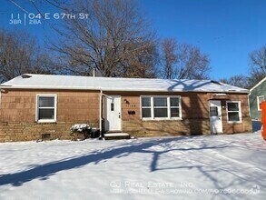 Building Photo - 11104 E 67th St