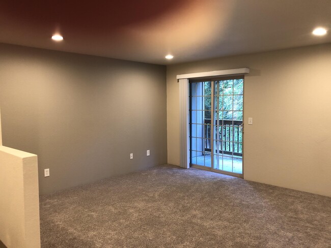 Foto del edificio - 228 Cheryl Ln