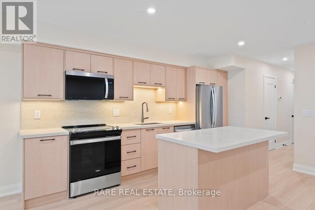 Building Photo - 191 Gledhill Ave