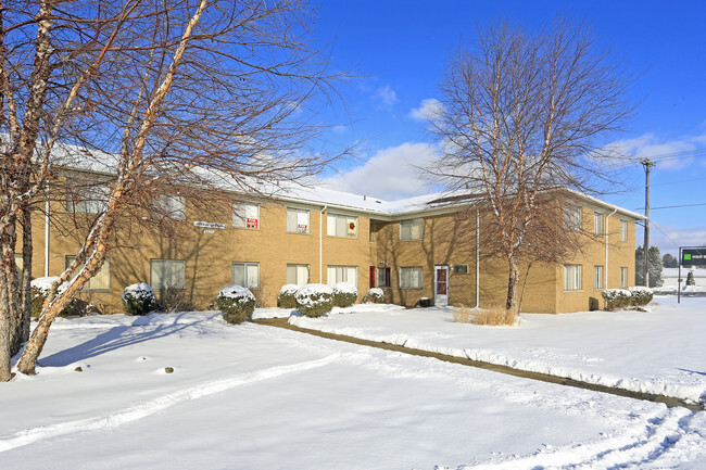 Building Photo - Imperial Gardens Apartments